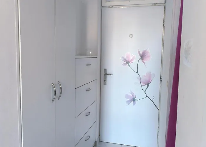 Cute Studio-great Location Διαμέρισμα *