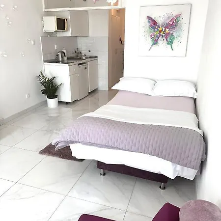 Cute Studio-great Location 자다르