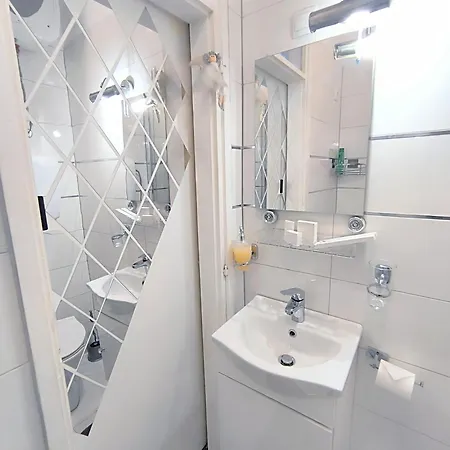 Cute Studio-great Location Appartement Zadar