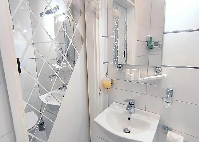 Cute Studio-great Location 아파트 자다르